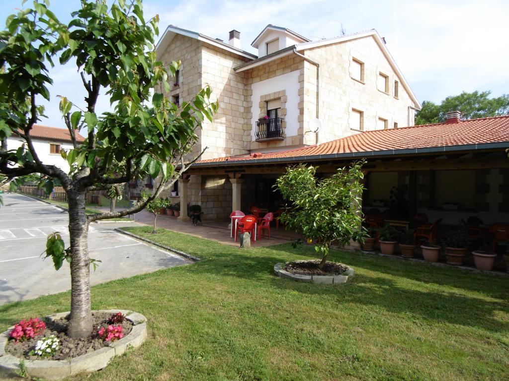Posada Casa De Julia Parbayon Kültér fotó